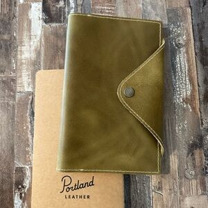 Portland Leather Snap Journal 🍐